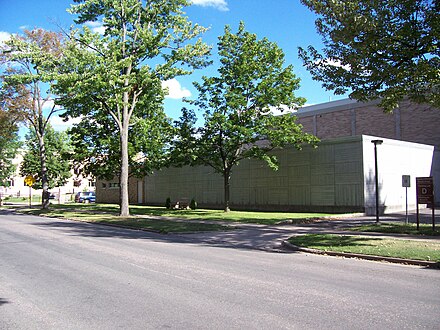 The college fieldhouse UWMarathonCountyFieldhouse.jpg