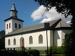 Ucklums kirke fra sydvest.