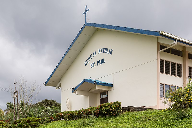 File:UluDusun Sabah Gereja-Katolik-St-Pauls-Ulu-Dusun-01.jpg