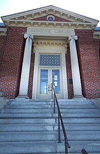 Valdosta GA Carnegie Library vpano01.jpg