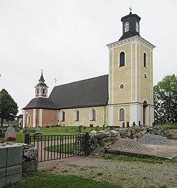 Vallby kyrka ext01.jpg