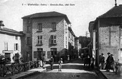 Viriville, Grande-Rue, côté gare, 1907
