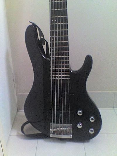 Bas gitar