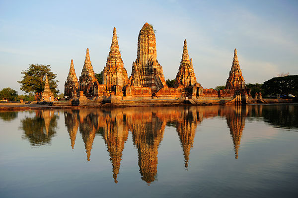 Image: Wat chaiwatthanaram