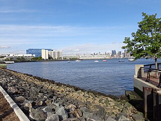 <span class="mw-page-title-main">Weehawken Cove</span> Cove on the west bank of the Hudson River between Hoboken and Weehawken, New Jersey, USA