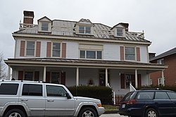 Williams House in Richlands.jpg