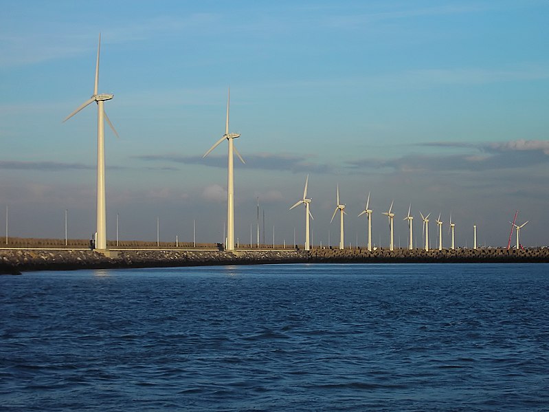 File:Windmills Zeebrugge.jpg