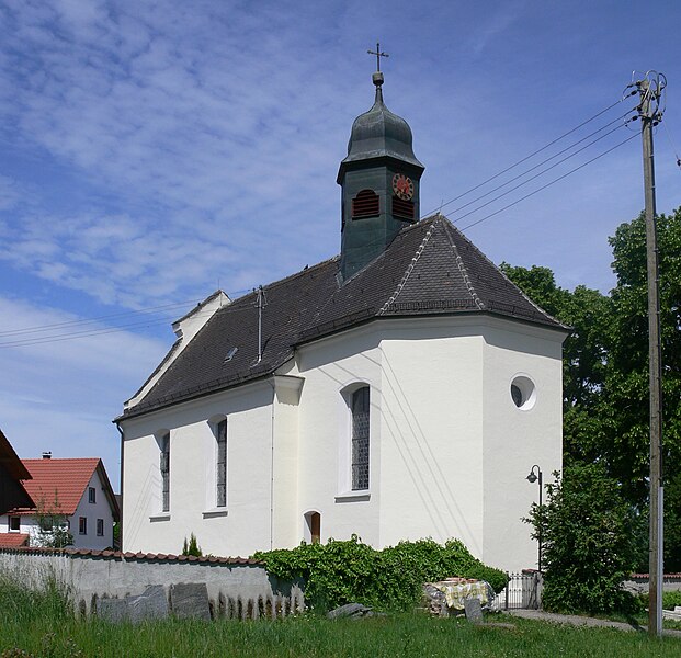 File:Winterbach Kapelle.jpg