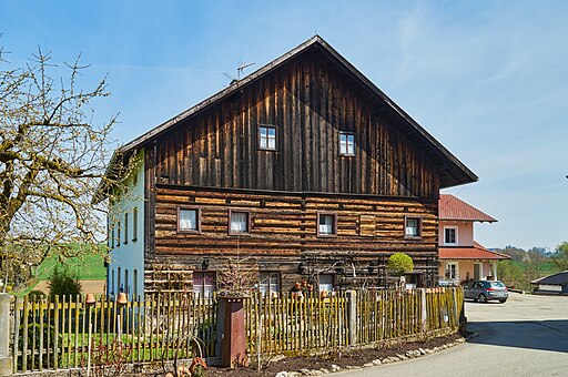 Wohnhaus des Vierseithofes Niederreutern 9 Bad Griesbach