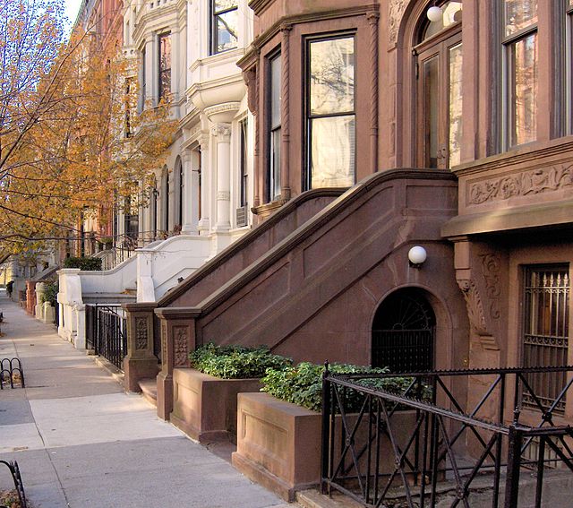 Manhattan brownstone used for exteriors in A&E TV's Nero Wolfe
