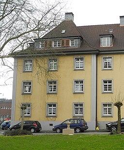 Wuppertal, Schützenstr. 35, Fassade Friedrich-Senger-Platz