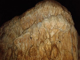 Friouato-Höhlen