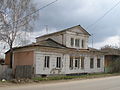 La casa del comerciante Tsnikhov en la parte antigua de la ciudad, que es un monumento arquitectónico