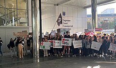 Учасники «Прямої дії» на протесті студентів КНУТКіТ 5.09.2023