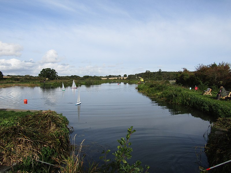 File:-2018-10-07 Ebridge Mill pond, North Walsham and Dilham Canal (2).JPG