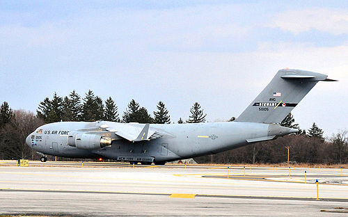 137th Airlift Squadron - McDonnell Douglas C-17A Lot VIII Globemaster III 95-0005.jpg