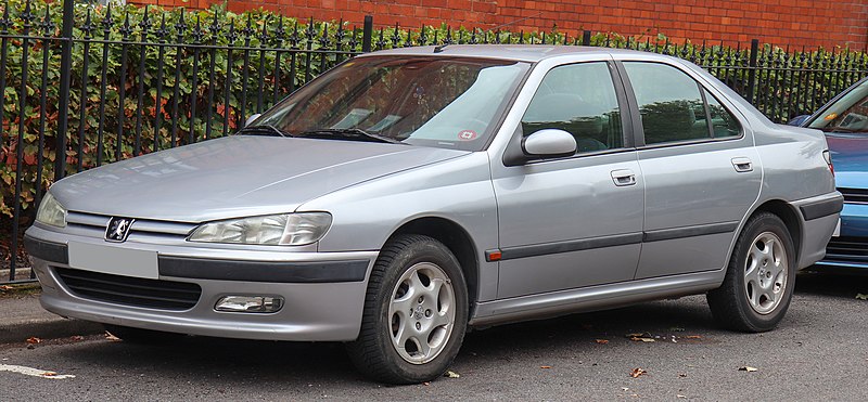 File:1998 Peugeot 406 (LHD Import) 2.1 Front.jpg