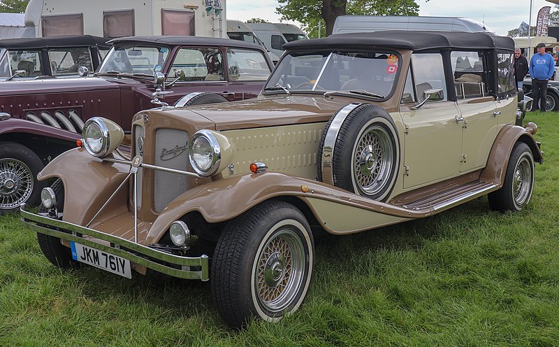 File:2011 Beauford 4-Door Tourer 2.0 Front.jpg