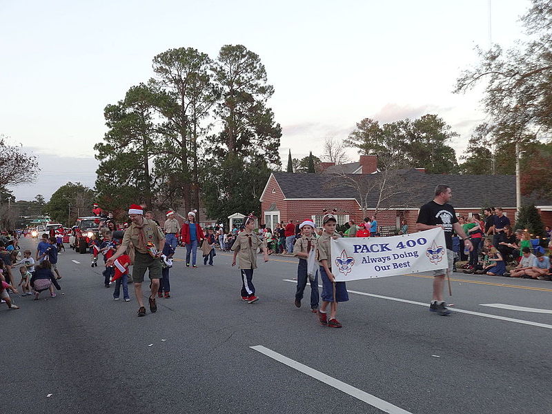 File:2014 Greater Valdosta Community Christmas Parade 062.JPG