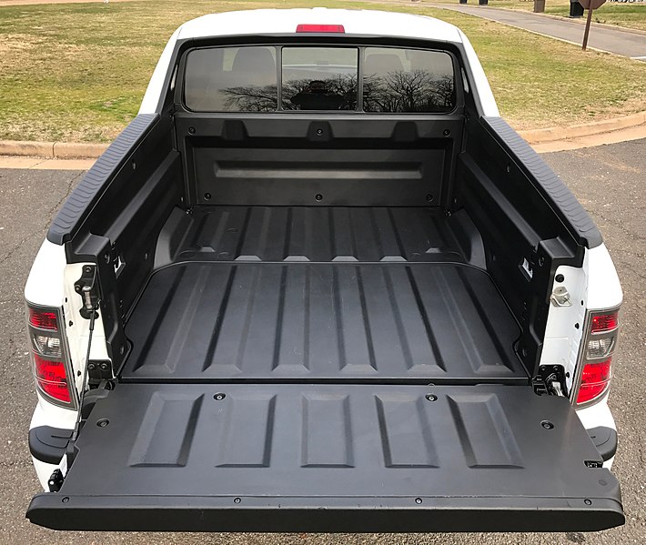 File:2014 Honda Ridgeline RTL-Bed.jpg