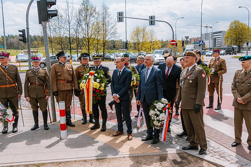 File:20220507 Święto 10. Pułku Ułanów Litewskich w Białymstoku 01.jpg