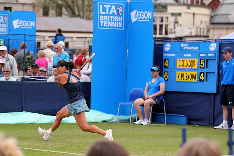 File:27 Eastbourne Tennis 2015 (48787302283).jpg