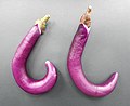 2 x Hook-shaped Orient Charm eggplant 2017.jpg