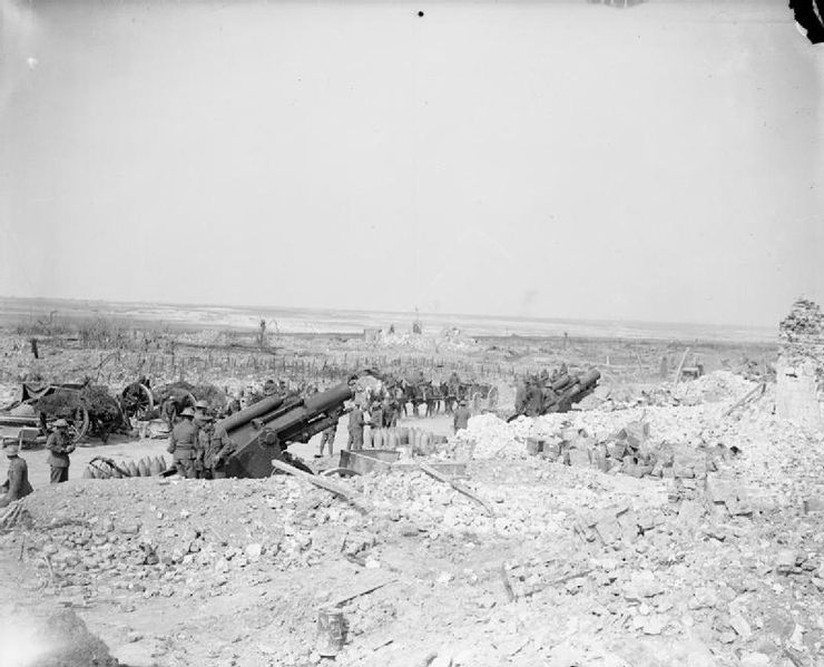 File:9.2InchHowitzerBatteryNeuville-Vitasse30April1917.jpg