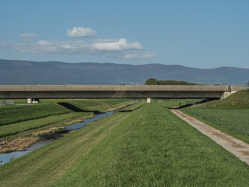 File:A9-Brücke über den Talent, Orbe VD 20221017-jag9889.jpg