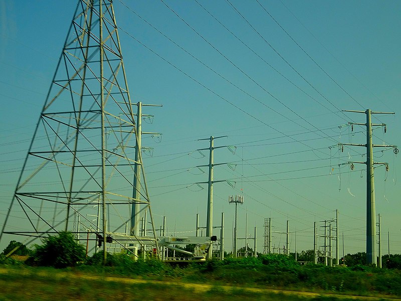 File:ATC Power Lines - panoramio (54).jpg