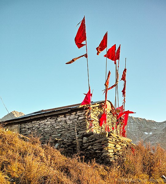 File:Aadi Himani Chamunda Temple.jpg