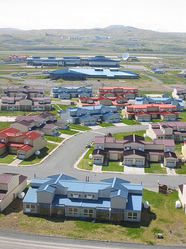 Adak in 2006