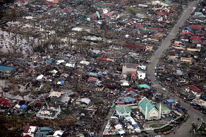 File:Aerial view of Tacloban after Typhoon Haiyan.jpg