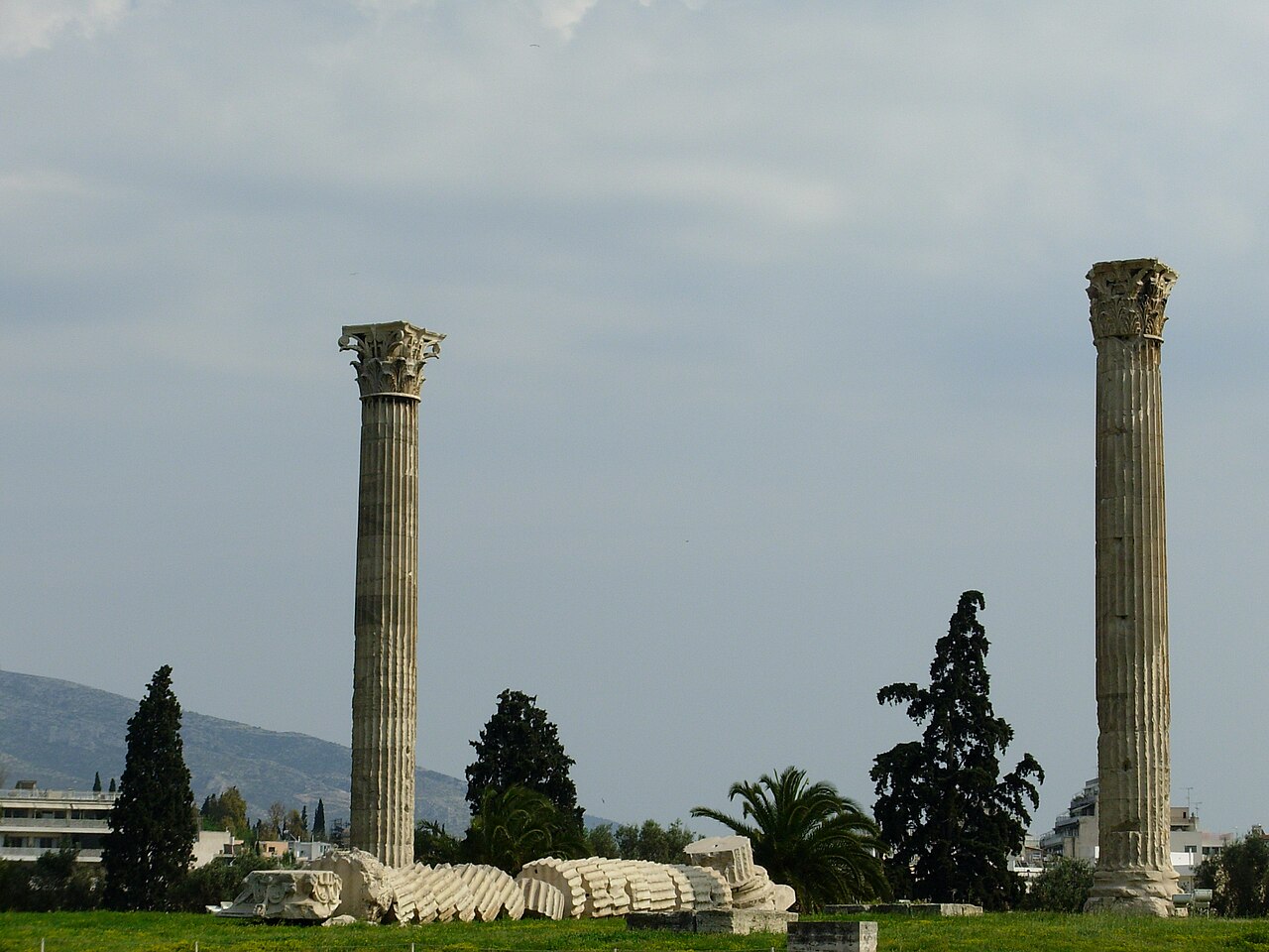 File:Akropolis.jpg - Wikimedia Commons