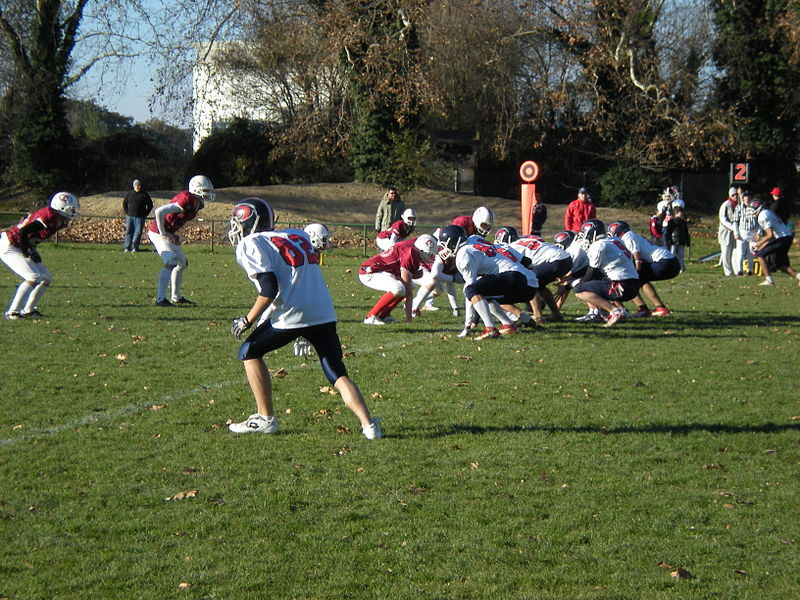 File:American football-U17-Centurions Nimes vs Hurricanes Montpellier- complexe La Bastide.JPG