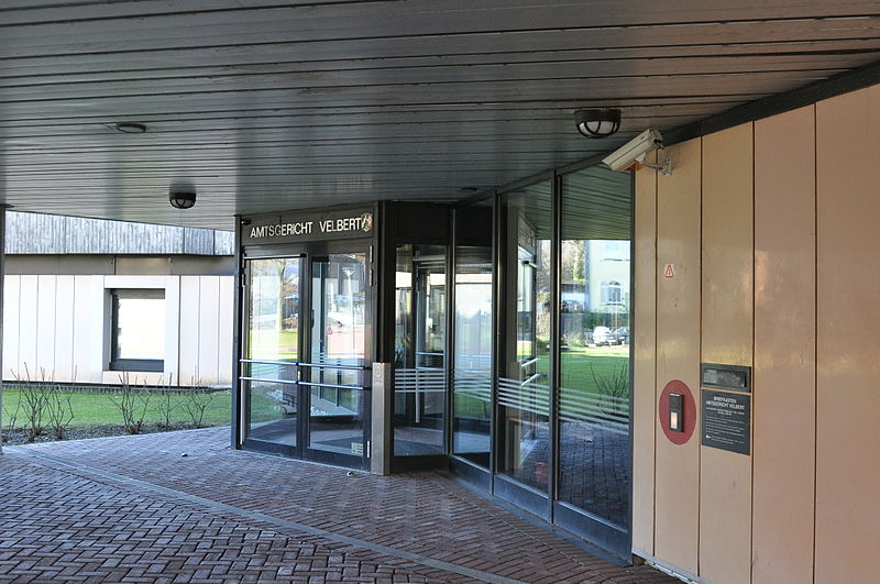 File:Amtsgericht Velbert 05.JPG