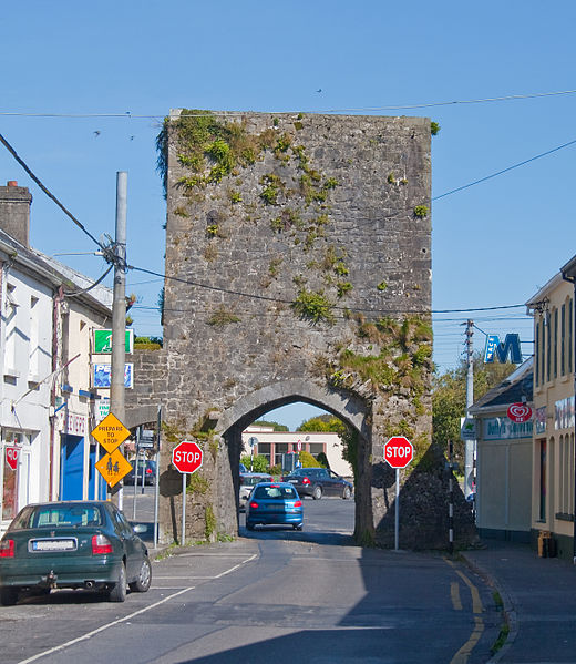 File:Athenry North Gate 2009 09 13.jpg