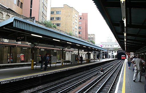 Barbican station platforms