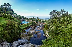 Pemandangan Baturraden dari jembatan.