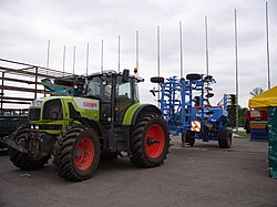 Belarus-Minsk-Agriculture Expo-Claas Atles 946 RZ.jpg