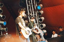 Damon Albarn en el festival Roskilde en 1999.