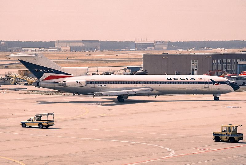 File:Boeing 727-225-Adv, Delta Air Lines AN0752493.jpg