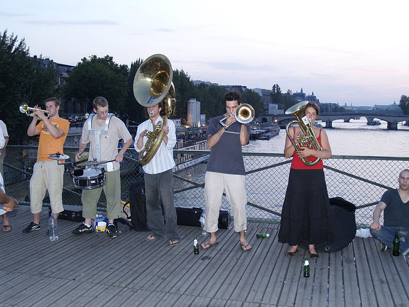 File:Brass band on Pont des Arts, Paris.jpg