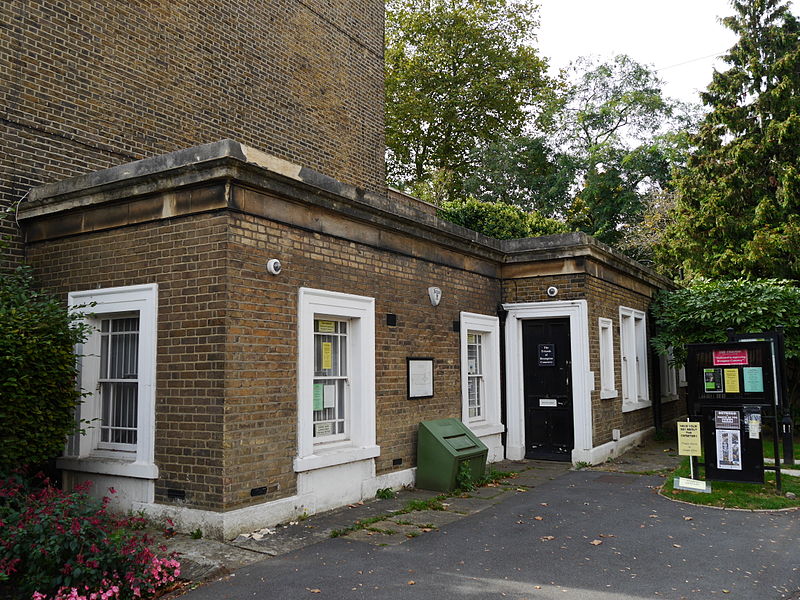 File:Brompton Cemetery, London 03.JPG