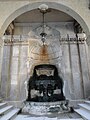 Fountain basin entrance Wallpavillon Zwinger.JPG