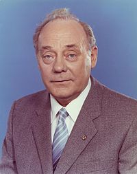 Harry Tisch, FDGB chairman from 1975 to 1989. Bundesarchiv Bild 183-1983-0321-416, Harry Tisch.jpg