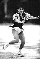 Japanese figure skater Midori Ito, first female skater to land a triple Axel Bundesarchiv Bild 183-1989-0407-022, Midori Ito.jpg