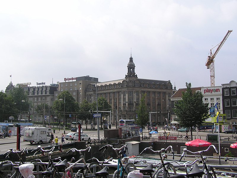 File:Burgwallen Nieuwe Zijde, Amsterdam, Netherlands - panoramio (1).jpg