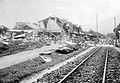 COLLECTIE TROPENMUSEUM Verwoeste gebouwen langs de spoorweg van Padang Pandjang na de aardbeving van 1926 TMnr 10003988.jpg