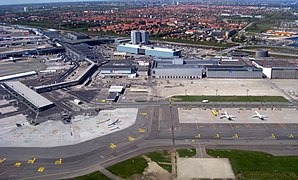 CPH LUFTHAVNEN 2011 (ubt).JPG